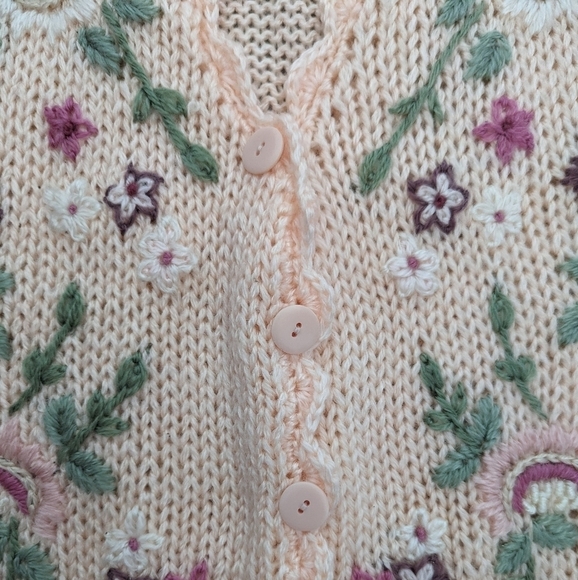 Hobie Pink Floral Embroidered Vest - Picture 4 of 11